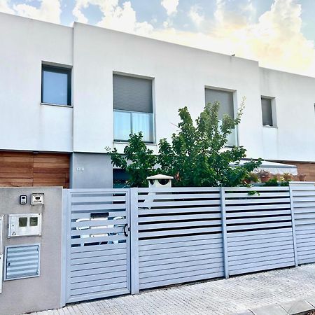 Chalet Moderno Con Piscina En Mont - Roige Bahia Kültér fotó
