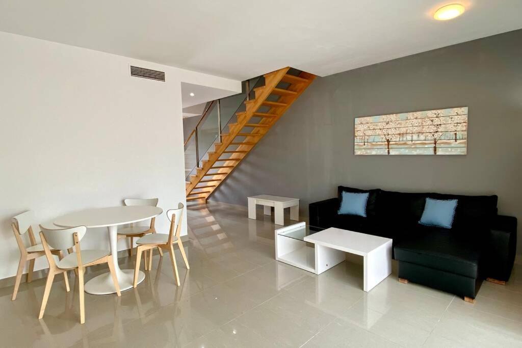 Chalet Moderno Con Piscina En Mont - Roige Bahia Kültér fotó